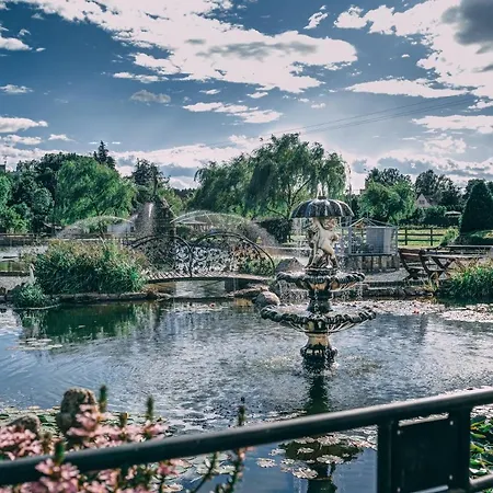 샬레 Sudeckie 쿠도바-즈루이